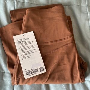 Lululemon Groove Pant SHR Flare *Nulu RTDB sz 4